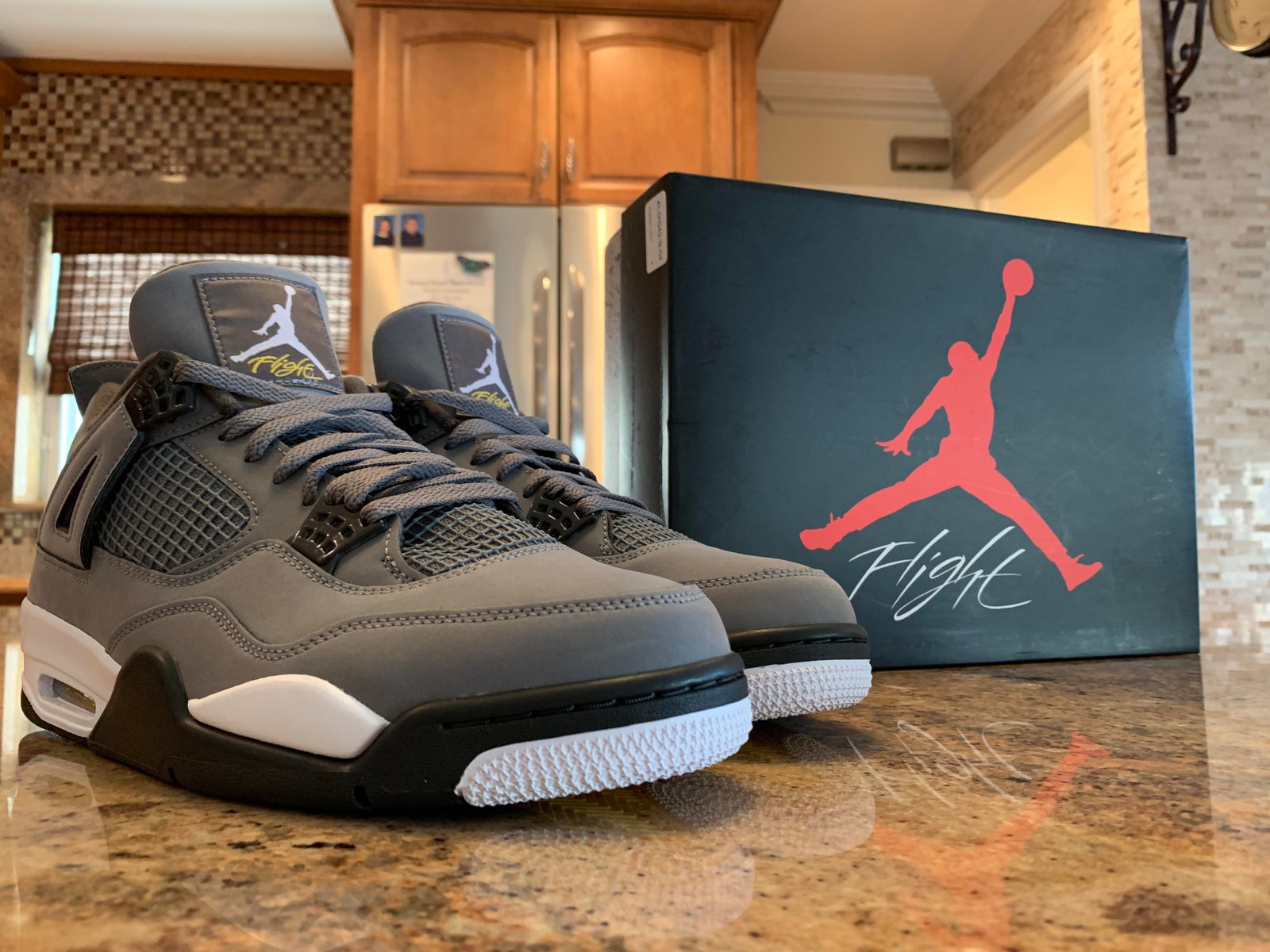 Air Jordan 4 Retro ‘Cool Grey’ photo review