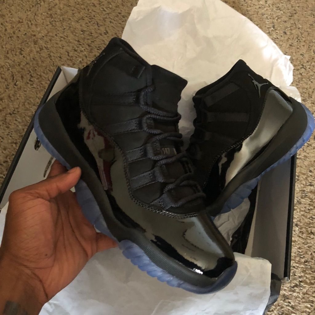 Air Jordan 11 Retro ‘Cap and Gown’ photo review