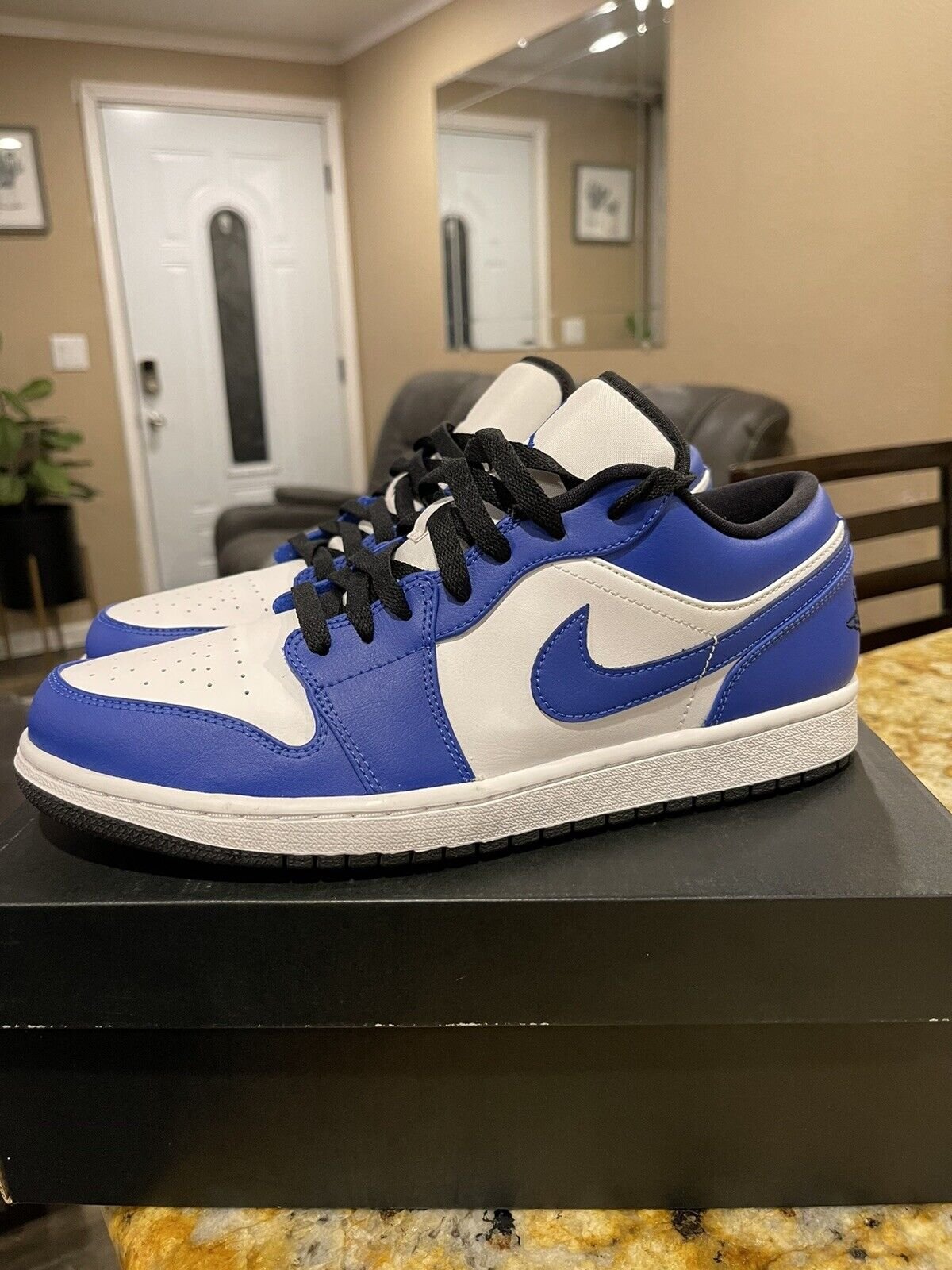 Air Jordan 1 Low ‘Game Royal’ photo review