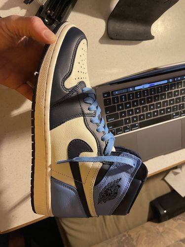 Air Jordan 1 Retro High OG ‘Obsidian’ photo review