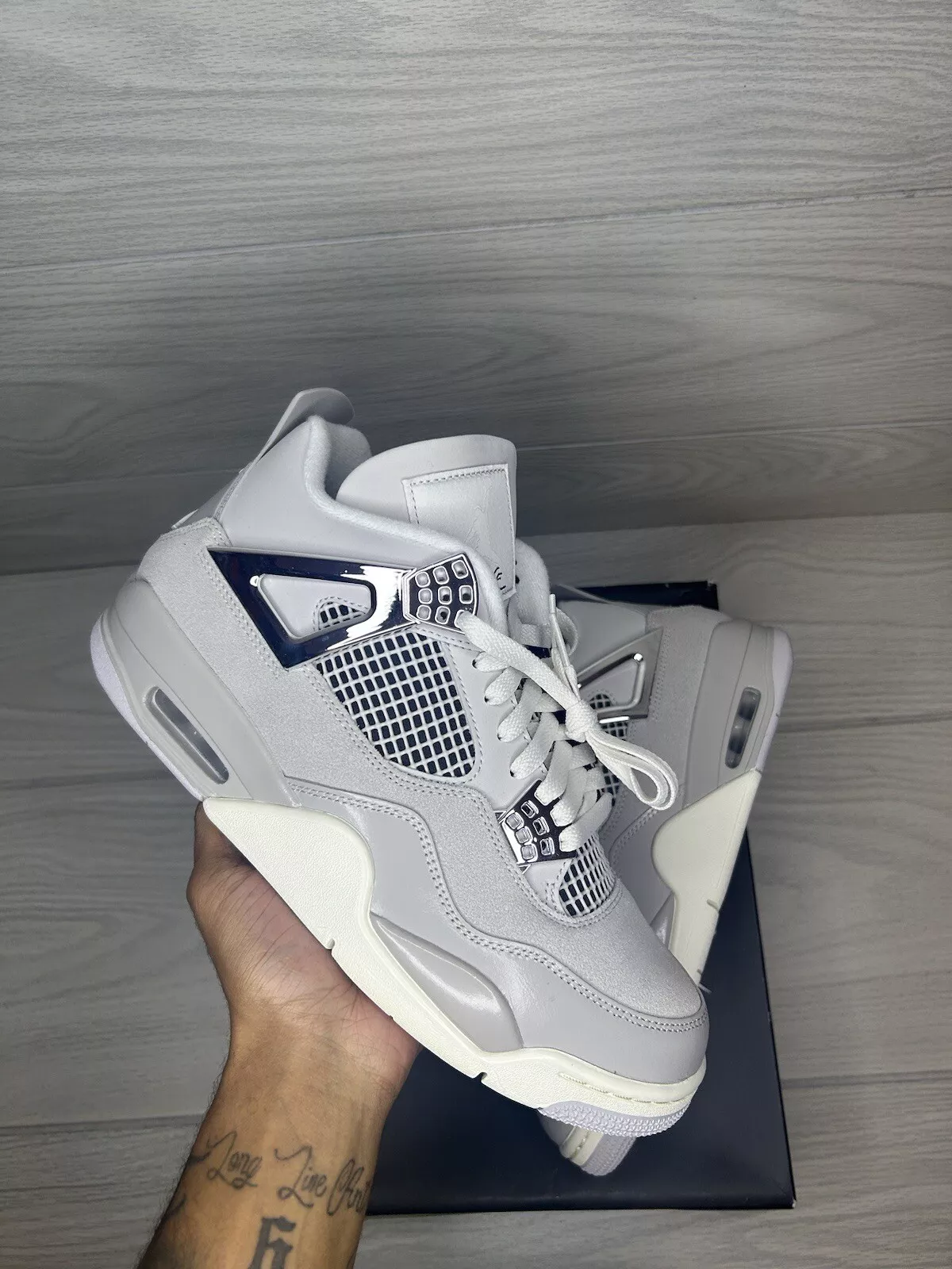 Air Jordan 4 Retro ‘Frozen Moments’ photo review