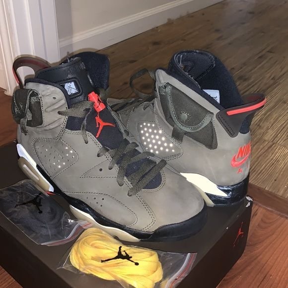 Air Jordan 6 Retro x Travis Scott ‘Olive’ photo review