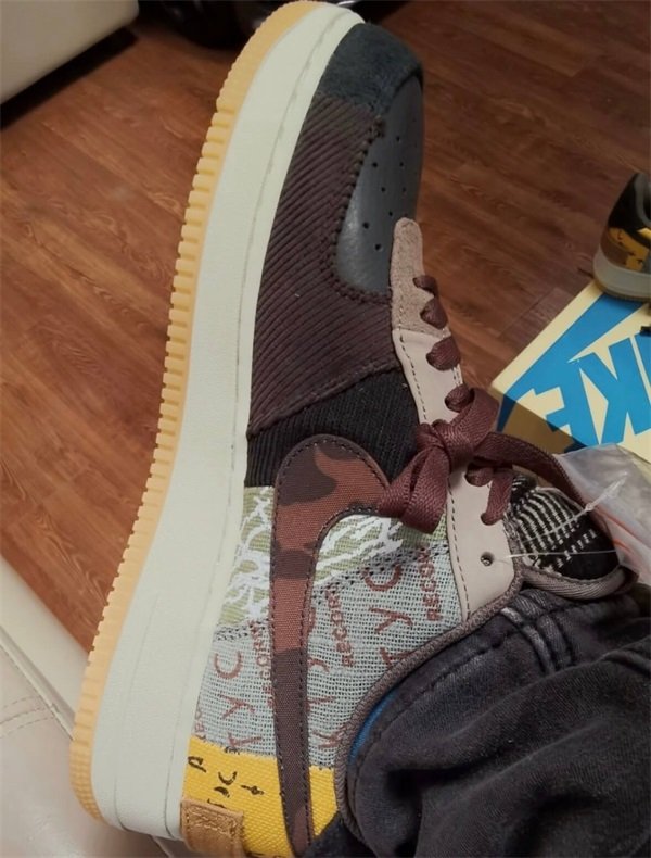 Nike x Travis Scott Air Force 1 Low ‘Cactus Jack’ photo review