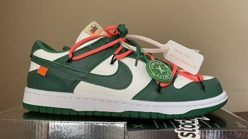 Nike x Off-White Dunk Low ‘Pine Green’ photo review