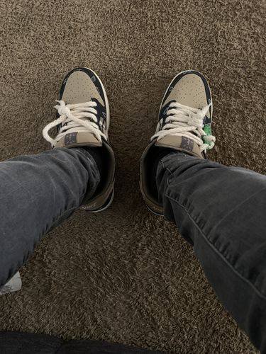 Nike x Travis Scott SB Dunk Low Premium QS ‘Cactus Jack’ photo review