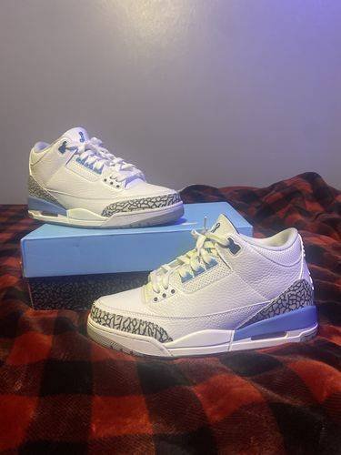 Air Jordan 3 Retro ‘UNC’ photo review