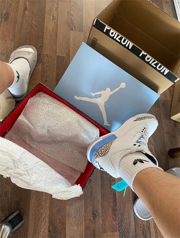 Air Jordan 3 Retro ‘UNC’ photo review