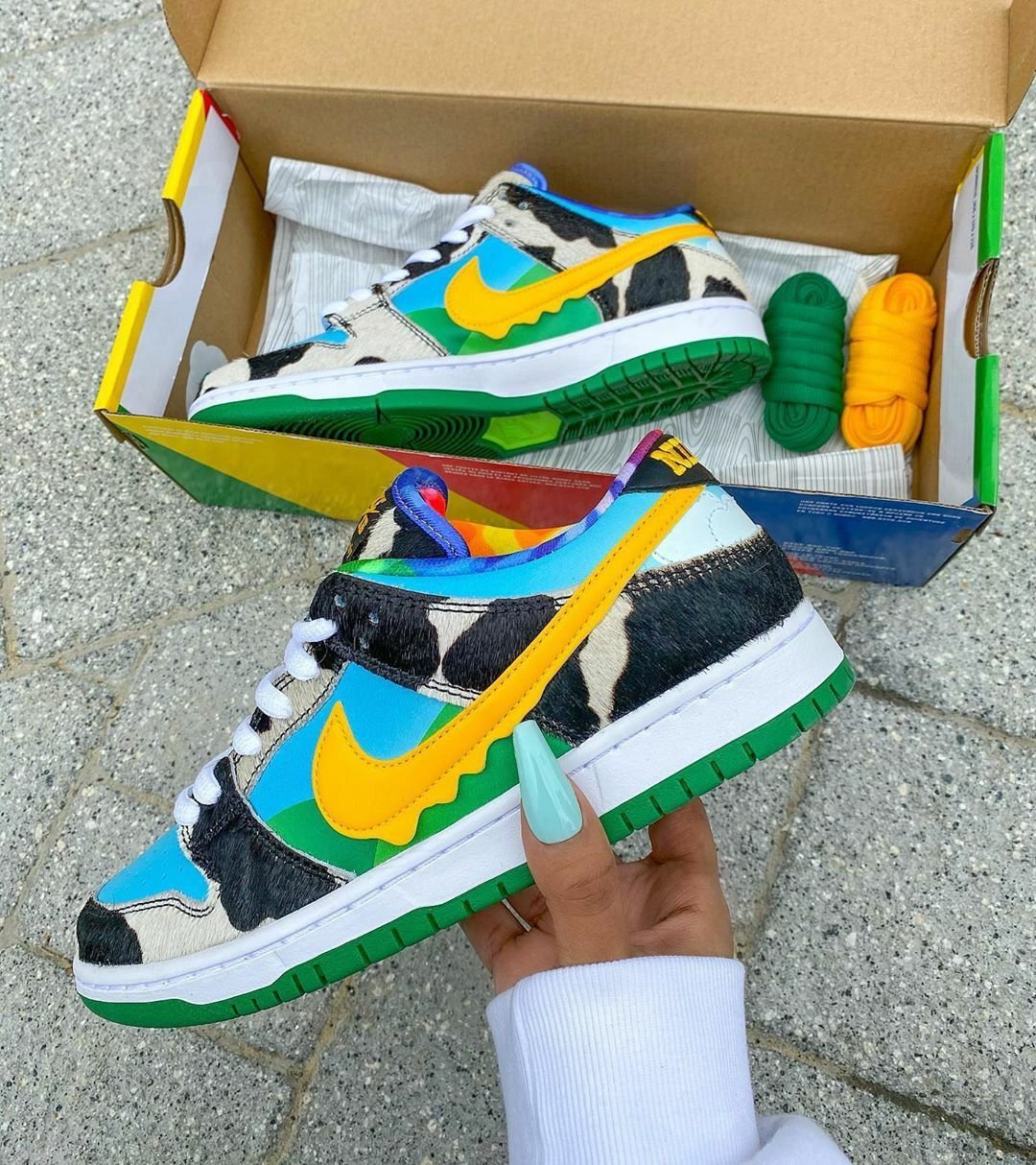 Nike x Ben & Jerry’s SB Dunk Low ‘Chunky Dunky’ photo review