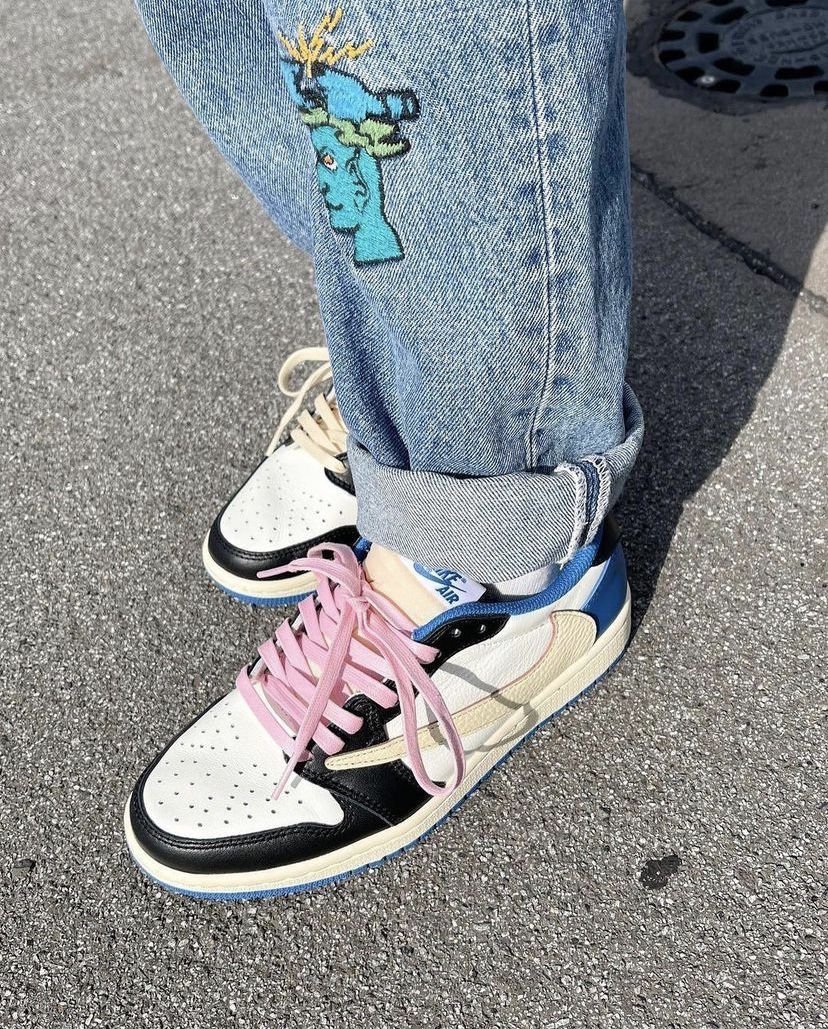 Air Jordan 1 Retro Low x Fragment Design x Travis Scott x ‘Sail Black Military Blue’ photo review