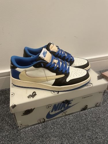 Air Jordan 1 Retro Low x Fragment Design x Travis Scott x ‘Sail Black Military Blue’ photo review