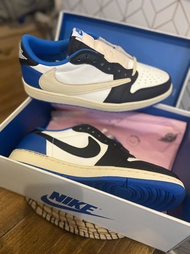 Air Jordan 1 Retro Low x Fragment Design x Travis Scott x ‘Sail Black Military Blue’ photo review