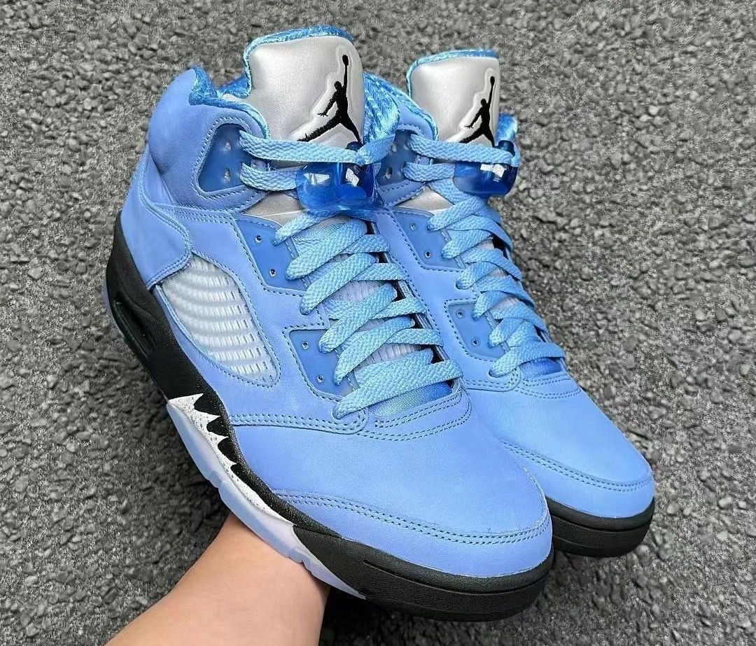 Air Jordan 5 Retro ‘UNC University Blue’ photo review